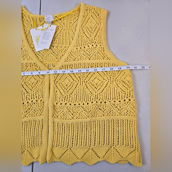 NWT A New Day Yellow Mixed Knit Sweater Vest XL - Picture 11 of 12